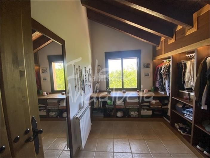 Foto c46ad489-dd73-4683-8188-5f160168b079. Casale con parcheggio piscina in Alcalá la Real