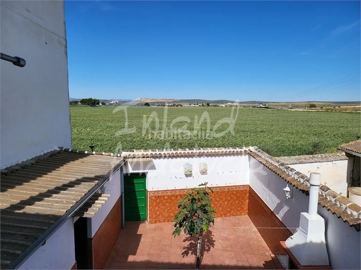 Foto 1210ec76-20f6-4fae-aff0-57ade19b9e6b. Casa adossada a Bobadilla - Bobadilla Estación - La Joya Antequera