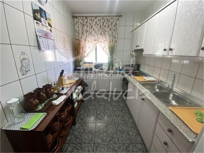 Foto 25326749-26bb-458b-9a54-0fb8665b346e. Apartament amb aparcament a Montefrío