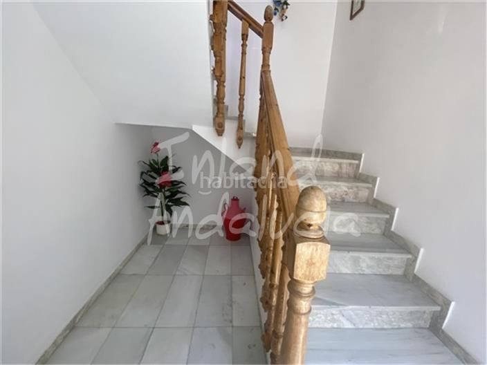 Foto 5f645b00-ab8b-43e0-bcec-16526b3ab7c9. Apartament amb aparcament a Montefrío