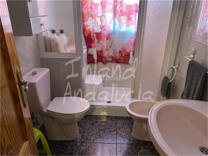 Foto fea12f9d-953a-40c2-bb8a-bd1cc3f8463f. Apartament amb aparcament a Montefrío