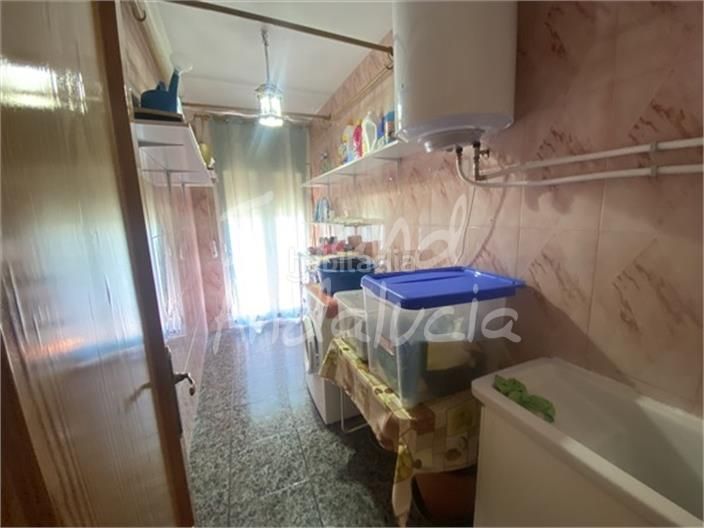Foto f220f8f7-ed7f-4ddf-8c47-4b30872e00f4. Apartamento en Montefrío