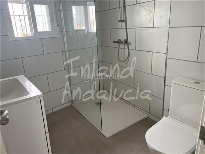 Foto 28f0c7ab-6f8b-4caa-a467-f5027c8d0d24. Casa adosada en Luque