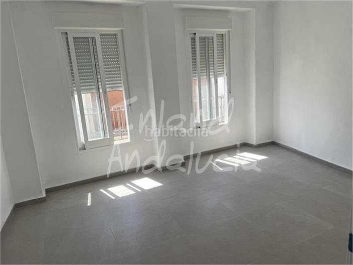 Foto f19beb2a-43ec-4310-88c7-fb58e86cc42e. Casa adosada en Luque