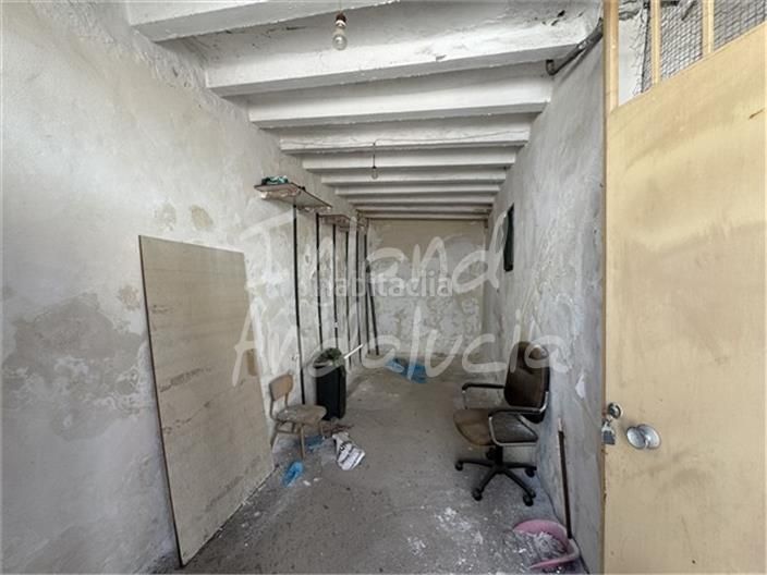 Foto 5cd59093-7d80-4380-a521-7be1cccd0c78. Casa adossada amb aparcament a Monturque