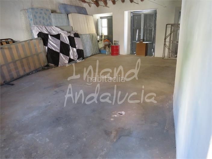 Foto 0e09fb2c-2a87-43aa-a13c-a5dc7d4416fe. Casa adossada a Alcaudete