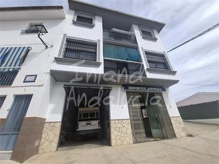 Casa adossada a Villanueva de Tapia