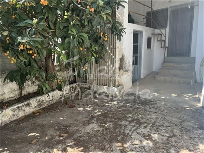 Foto 777428af-07df-488e-ac2b-dad146dd42ba. Casa adossada a Frailes