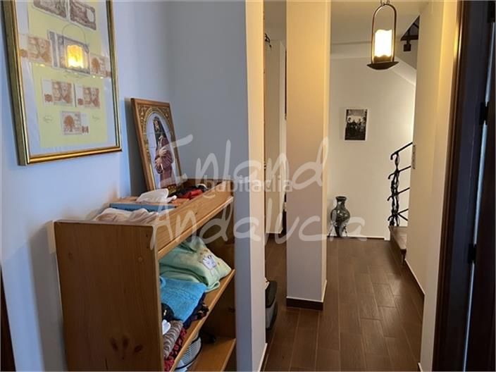 Foto 24bf920b-6ddc-46d6-9922-1828efcbbf31. Casa adossada a Frailes