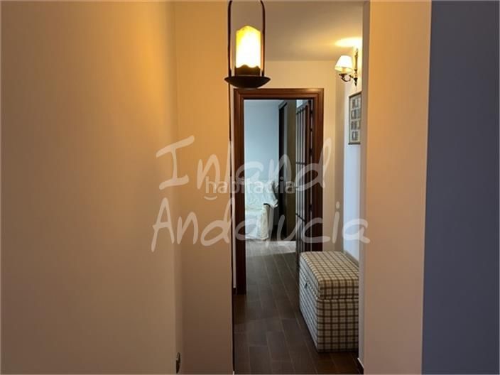 Foto 9938dbab-4ee3-441d-a3bf-5e3b7ba4e5d1. Casa adossada a Frailes