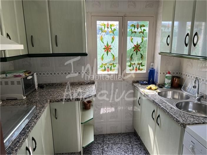 Foto b01adb97-1850-4be5-a569-60616ffbe03a. Casa adossada a Frailes