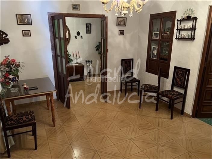 Foto b8547424-dcc0-4992-9461-ea6da49f4fbf. Casa adossada a Frailes