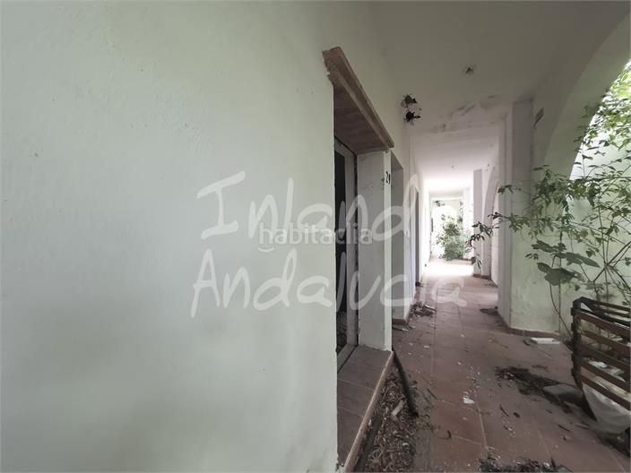 Foto 48bc8a72-d97b-4707-b78b-97a682078b2f. Local comercial a Loja