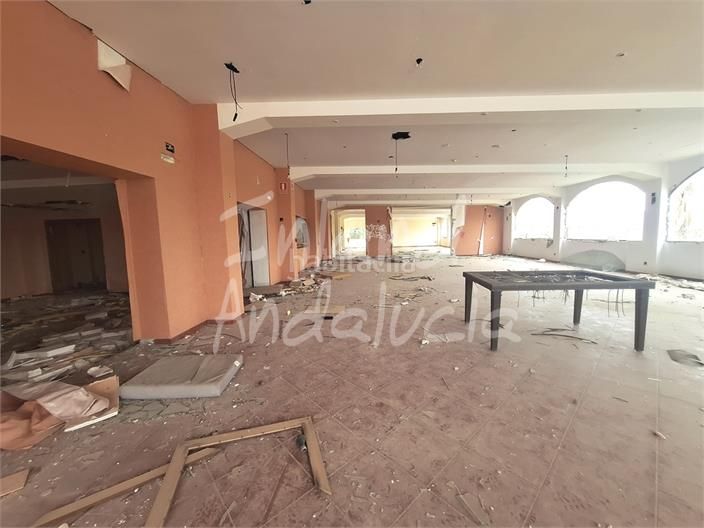 Foto fd17390a-8c02-407a-80ac-ecbba91a681e. Local comercial a Loja