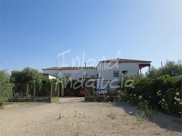 Foto a7080e2b-3a6d-4e66-846d-646e850f23f7. Mas avec parking piscine dans Porcuna