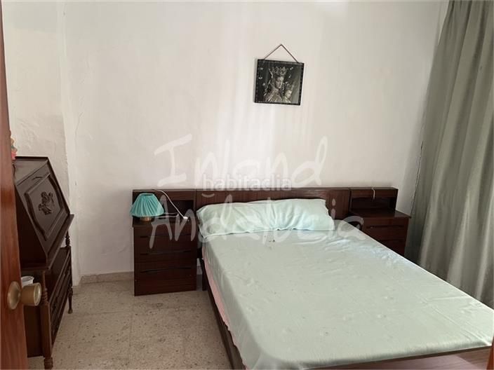 Foto 044f56b3-9748-4558-8ccf-38e4d0257238. Casa adossada amb aparcament a Fuente - Tójar