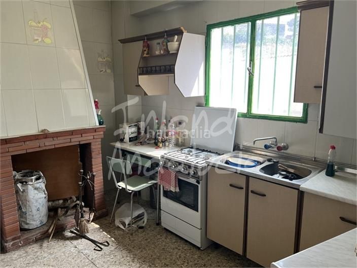Foto eb79fb97-9a6d-432d-bee6-8cad0a21ccc7. Casa adossada amb aparcament a Fuente - Tójar