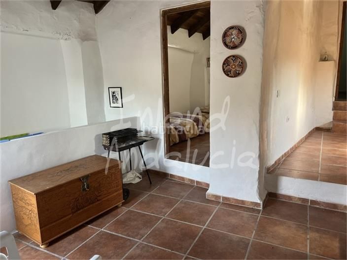 Foto f994a348-7d9e-4281-8a98-90aa72bb7135. Casa adosada en Castillo de Locubín