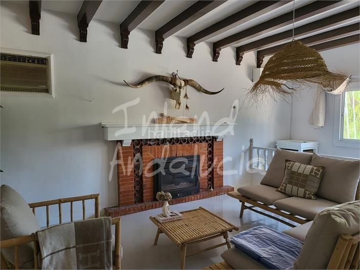 Foto 440d1c09-b0b6-474e-b758-c329210d2ca9. Casa amb piscina a Puente Genil