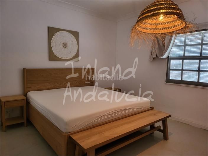 Foto e4818d11-1f9f-41eb-9eb5-8744f06b577a. Casa amb piscina a Puente Genil