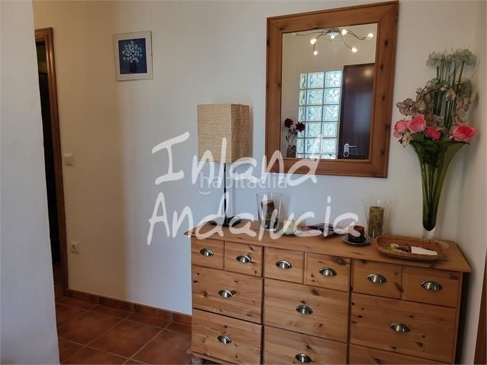 Foto a2ff7408-f50d-4395-afed-dcf2efbe270a. Casa amb piscina a Marchena