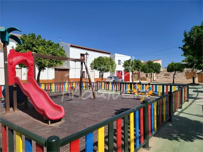 Foto ea2912de-3a1d-42b1-9a31-5500ce654355. Casa adossada a Mollina