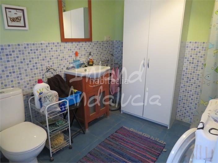Foto 679aba62-8c99-4078-a840-be716ff13f16. Casa adossada a Alcaudete