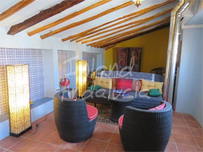 Foto af74f731-5a4d-461e-bd65-dbd1917c543d. Casa adossada a Alcaudete