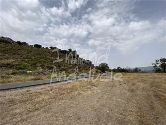 Foto 55a18f36-b731-40af-8f57-7623c11c1679. Terreny residencial a Colomera