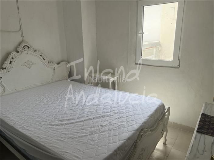Foto 128f7145-5675-4b60-95a8-821b3bfa00e1. Casa adossada a Castillo de Locubín