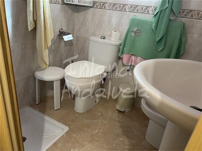 Foto a03880d9-a2ff-4bd3-a67f-04a6235a3f76. Masia a Alcaudete