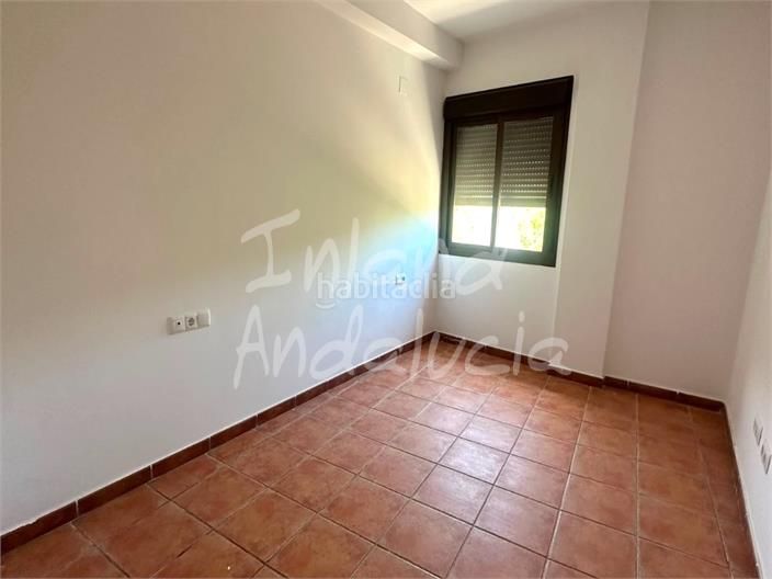 Foto 51fc099c-c102-4190-b5e7-94ed54da4288. Apartament amb piscina a Alcaucín