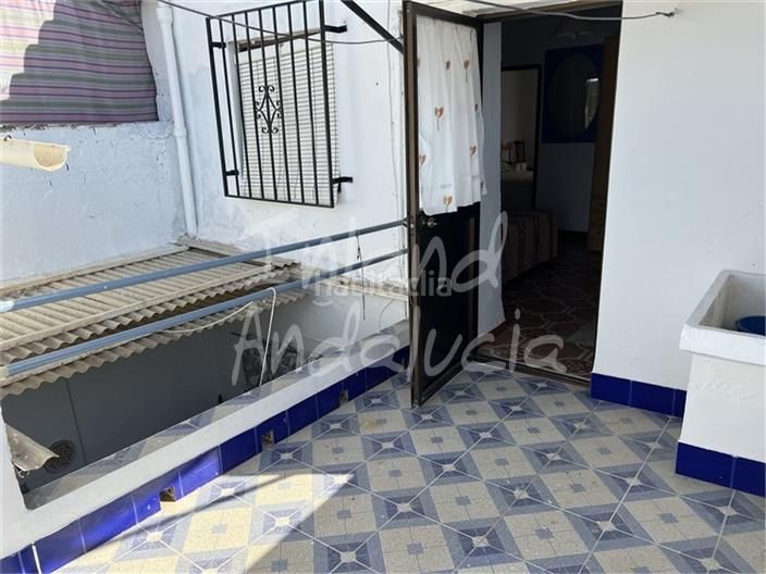 Foto 91b21305-c71e-4af2-92d7-020974e3b0e1. Casa adossada a Luque