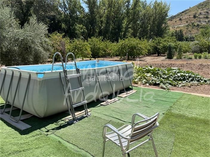 Foto e7ad7707-25dd-43be-af5b-a138e523afff. Masia amb piscina a Castillo de Locubín