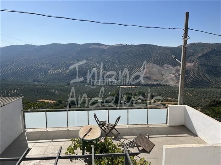 Foto 7071be64-5adb-45af-980e-9dfca954e816. Masía en Iznájar