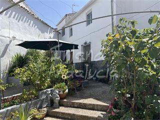 Casa adossada a Alcalá la Real