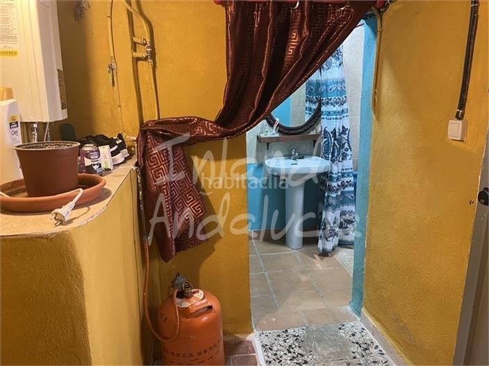 Foto 4e345143-9861-44b1-8fdf-d32ec94e1717. Casa adossada a Frailes