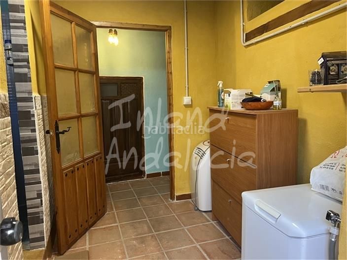 Foto e8a0593d-7aff-4d41-b057-b895d6b19d34. Casa adossada a Frailes