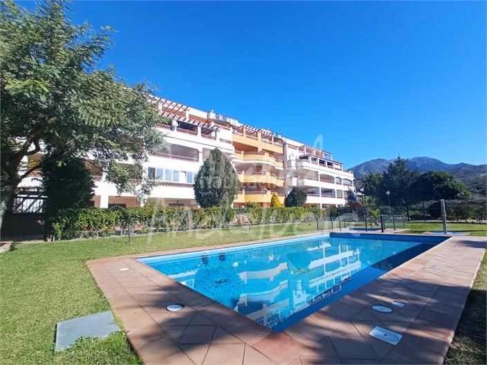 Foto ae77dbd2-4267-41d8-9820-792a9e0b9bc4. Apartament amb aparcament piscina a Alcaucín