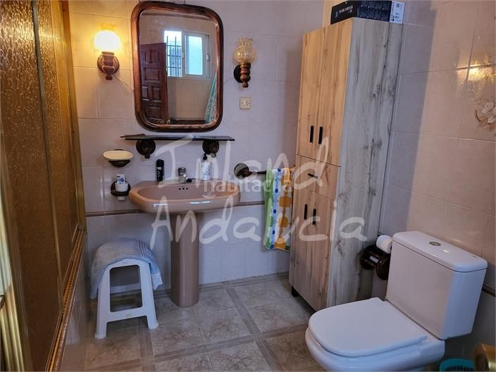 Foto 5707b504-0cbd-4120-8bea-f3aa3d81179b. Casa adossada amb aparcament a Mollina