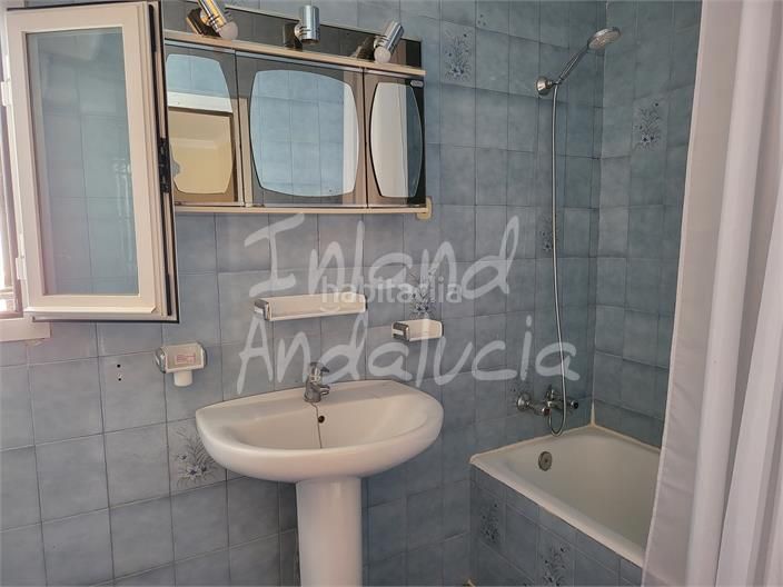 Foto 6083ef8f-471d-4187-b674-256763fd3e07. Casa adossada amb aparcament a Mollina