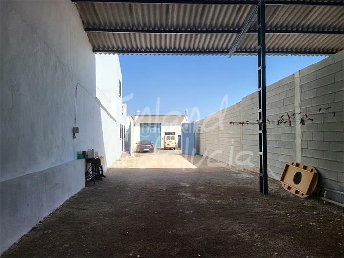 Foto a9ca9539-f57d-4c29-97e7-28fb253e3181. Casa adossada amb aparcament a Mollina
