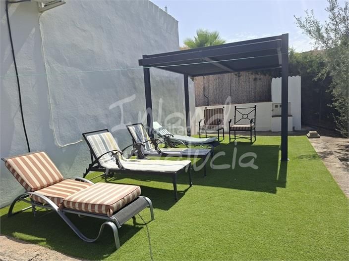 Foto 07797a25-8236-4cbe-9093-be3a0301333d. Masia amb piscina a Borge (El)