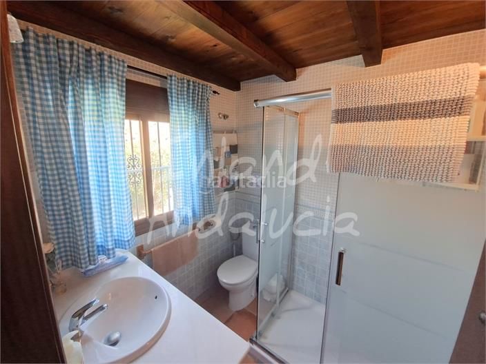 Foto 5c117aaa-8ae8-4b1d-b9fa-fd8a005b01d3. Masia amb piscina a Borge (El)