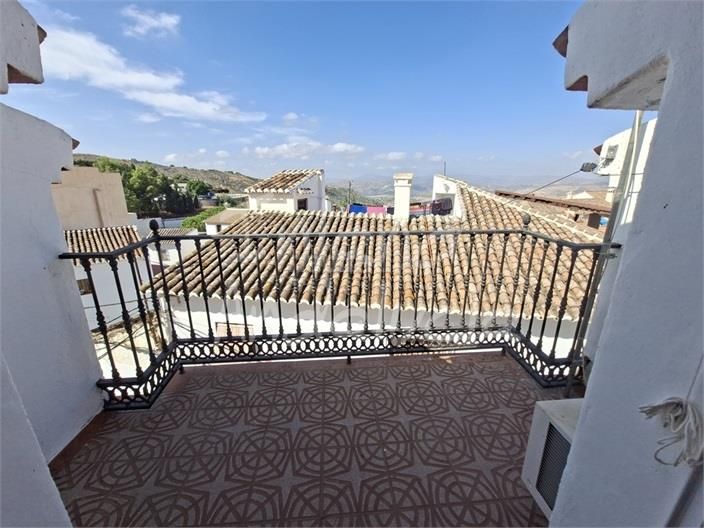 Foto f410683c-7628-4845-a9d1-286e6d82dc02. Apartament a Alcaucín