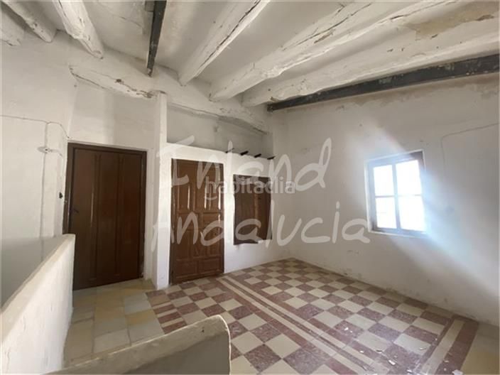 Foto 0f959973-0616-43a1-8205-07eaa867c6c4. Casa adossada amb aparcament piscina a Alcaudete