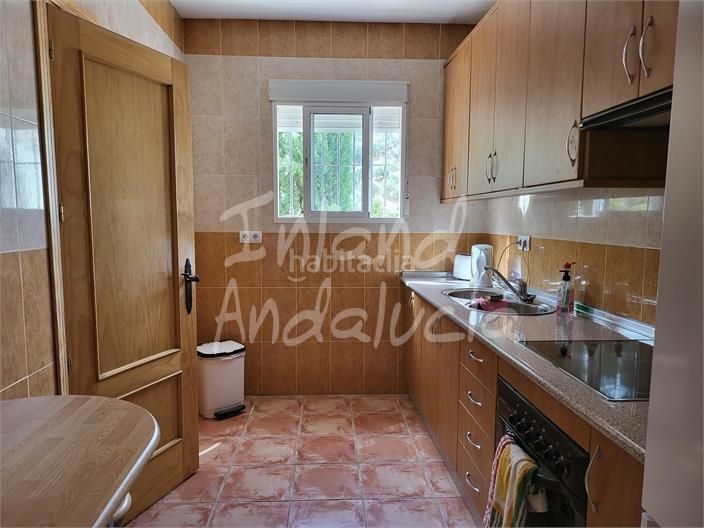 Foto 40e804f7-28fd-4d5f-b2ae-3fa4a40edc4e. Casa adossada a Villanueva de Algaidas