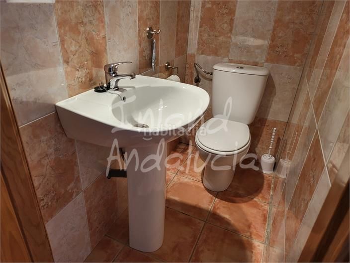 Foto 84b7e0ee-351f-4275-a4e7-6702d0521e0d. Casa adossada a Villanueva de Algaidas