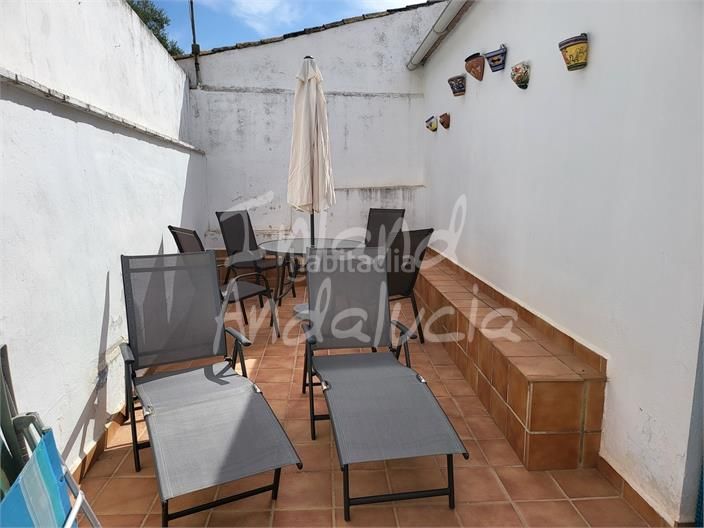 Foto 9a3d5d0b-3d50-431c-a4b2-cf0e57ef3f59. Casa adossada a Villanueva de Algaidas