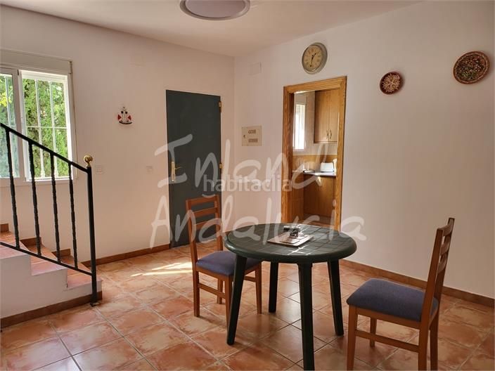 Foto a64e9b24-4c38-40b9-982c-fda504cd56db. Casa adossada a Villanueva de Algaidas